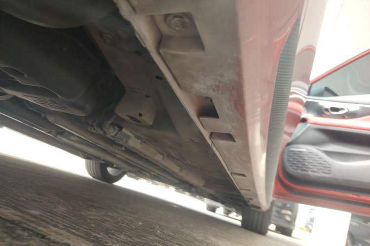 Used GAC Trumpchi EMPOW 2021 270T DCT J16 Version Right Side Sill