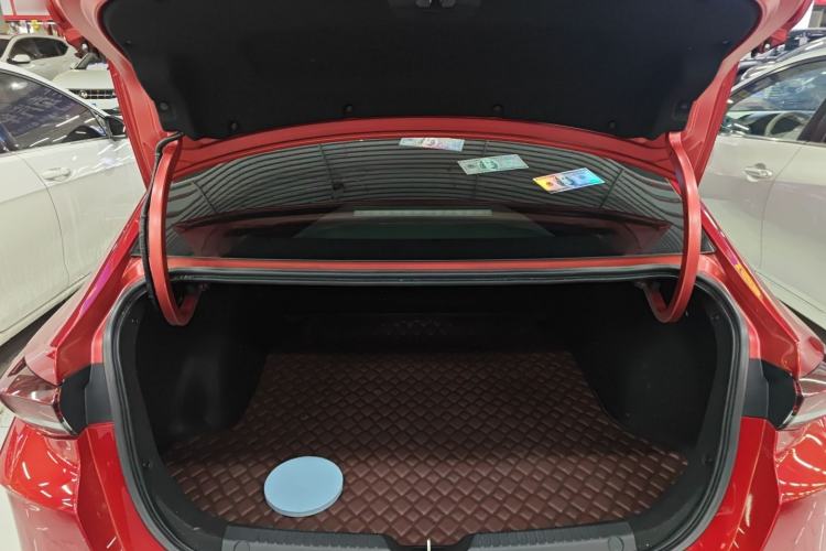 Used GAC Trumpchi EMPOW 2021 270T DCT J16 Version Trunk