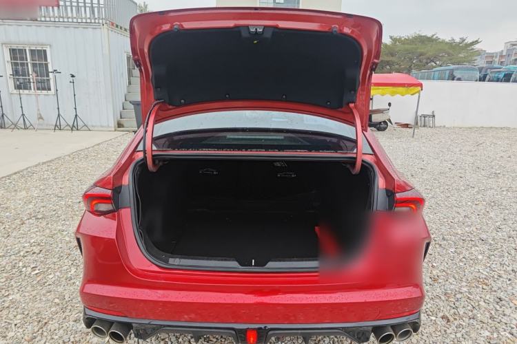 Used GAC Trumpchi EMPOW 2021 270T DCT J16 Version Trunk