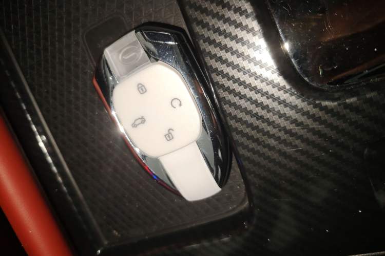 Used GAC Trumpchi EMPOW 2021 270T DCT J16 Version Vehicle Key