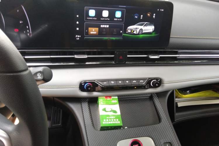 Used GAC Trumpchi EMPOW 2021 270T DCT J15 Version Audio And AC Panel