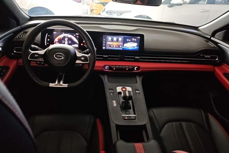 Used GAC Trumpchi EMPOW 2021 270T DCT J11 Version Center Console