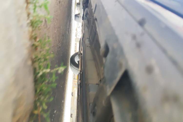 Used GAC Trumpchi EMPOW 2021 270T DCT J16 Version Chassis Front Right