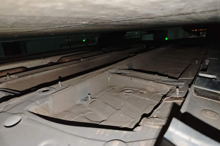 Used GAC Trumpchi EMPOW 2021 270T DCT J11 Version Chassis Front Right