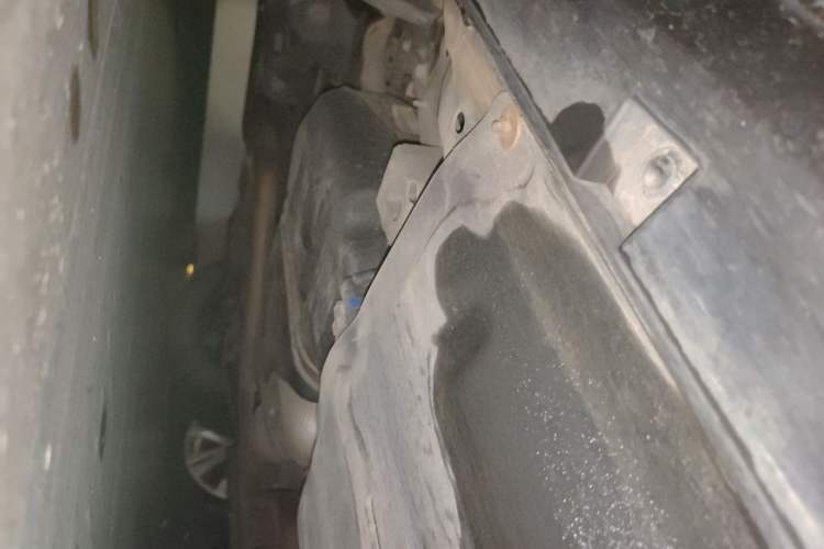 Used GAC Trumpchi EMPOW 2021 270T DCT J16 Version Chassis Rear Right
