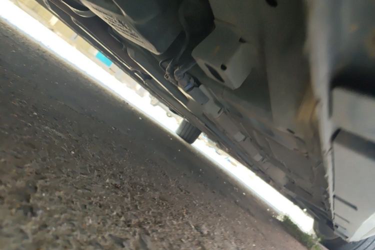Used GAC Trumpchi EMPOW 2021 270T DCT J16 Version Chassis Rear Right