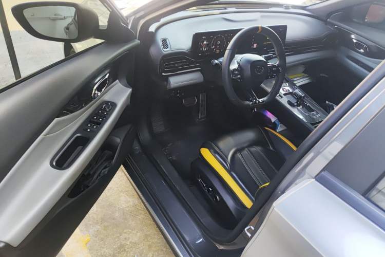 Used GAC Trumpchi EMPOW 2021 270T DCT J16 Version Driver Seat