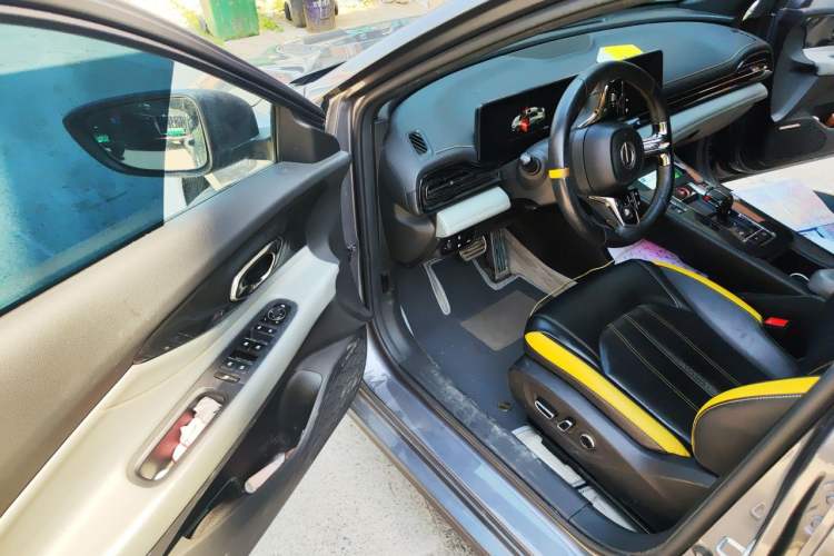 Used GAC Trumpchi EMPOW 2021 270T DCT J16 Version Driver Seat