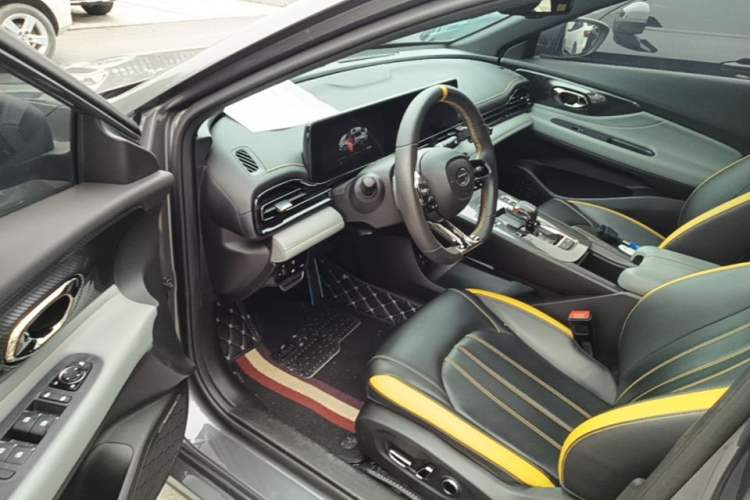 Used GAC Trumpchi EMPOW 2021 270T DCT J16 Version Driver Seat