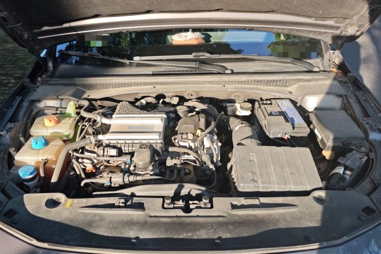 Used GAC Trumpchi EMPOW 2021 270T DCT J16 Version Engine Bay