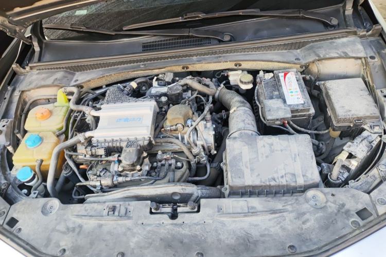 Used GAC Trumpchi EMPOW 2021 270T DCT J16 Version Engine Bay