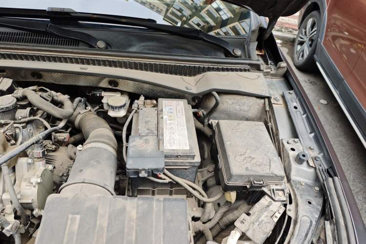 Used GAC Trumpchi EMPOW 2021 270T DCT J16 Version Engine Bay Left