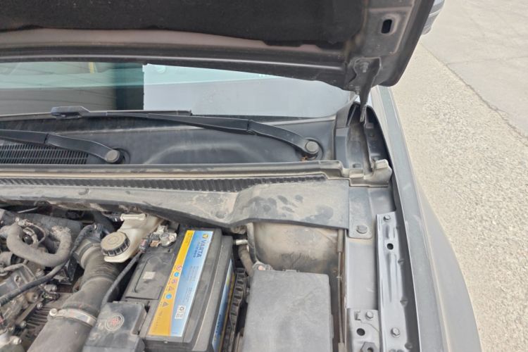 Used GAC Trumpchi EMPOW 2021 270T DCT J16 Version Engine Bay Left