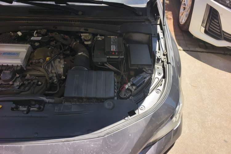 Used GAC Trumpchi EMPOW 2021 270T DCT J15 Version Engine Bay Left