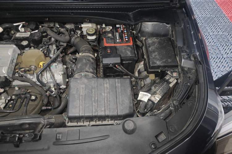 Used GAC Trumpchi EMPOW 2021 270T DCT J16 Version Engine Bay Left