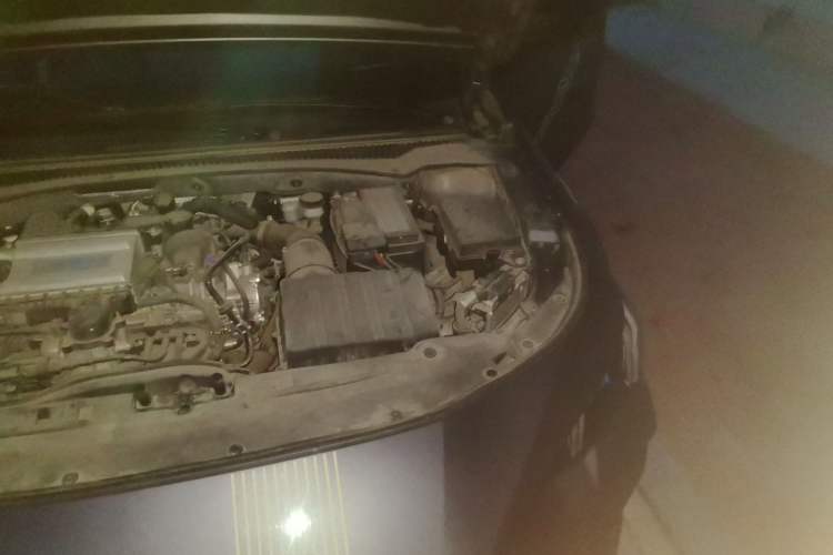 Used GAC Trumpchi EMPOW 2021 270T DCT J16 Version Engine Bay Left