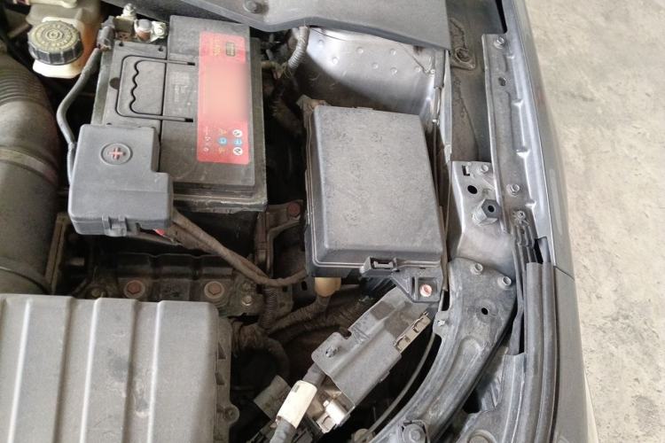 Used GAC Trumpchi EMPOW 2021 270T DCT J15 Version Engine Bay Left