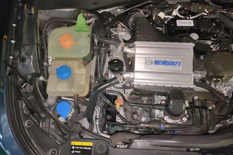 Used GAC Trumpchi EMPOW 2021 270T DCT J16 Version Engine Bay Right
