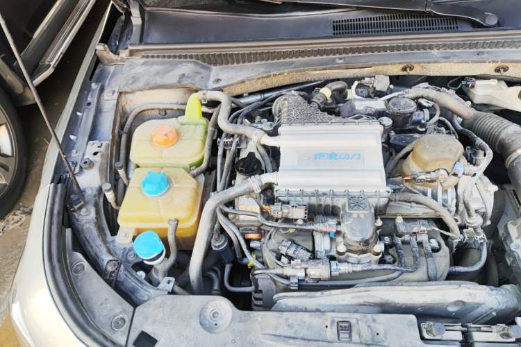 Used GAC Trumpchi EMPOW 2021 270T DCT J16 Version Engine Bay Right