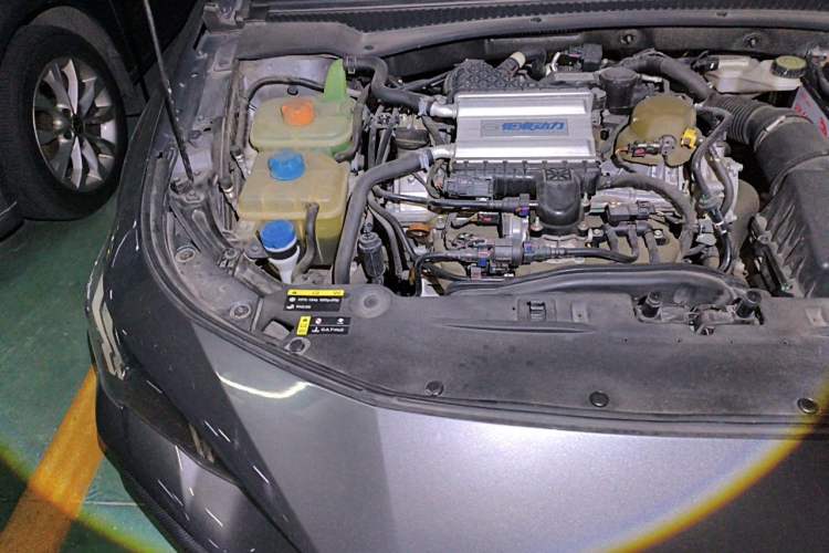Used GAC Trumpchi EMPOW 2021 270T DCT J16 Version Engine Bay Right