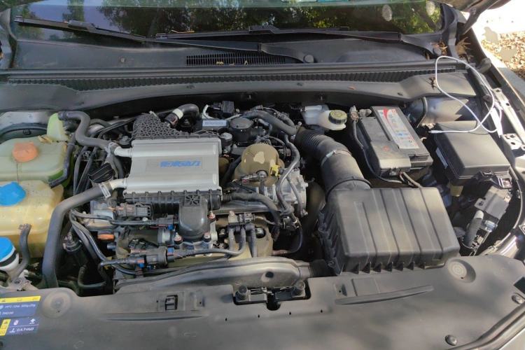 Used GAC Trumpchi EMPOW 2021 270T DCT J16 Version Engine Bay