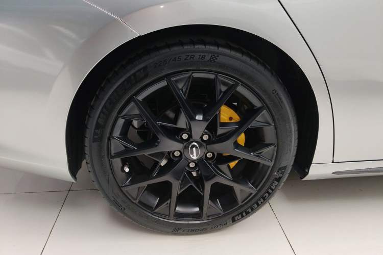 Used GAC Trumpchi EMPOW 2021 270T DCT J15 Version Exterior 5