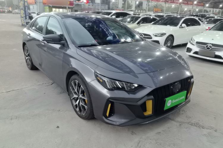 Used GAC Trumpchi EMPOW 2021 270T DCT J16 Version Front Right 45 Deg