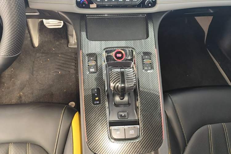 Used GAC Trumpchi EMPOW 2021 270T DCT J16 Version Gear Lever