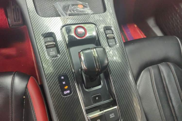 Used GAC Trumpchi EMPOW 2021 270T DCT J15 Version Gear Lever