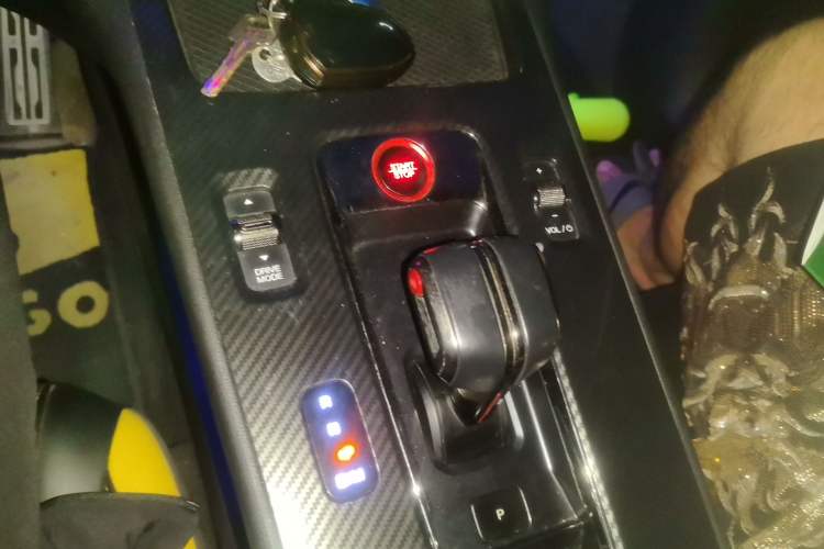 Used GAC Trumpchi EMPOW 2021 270T DCT J16 Version Gear Lever
