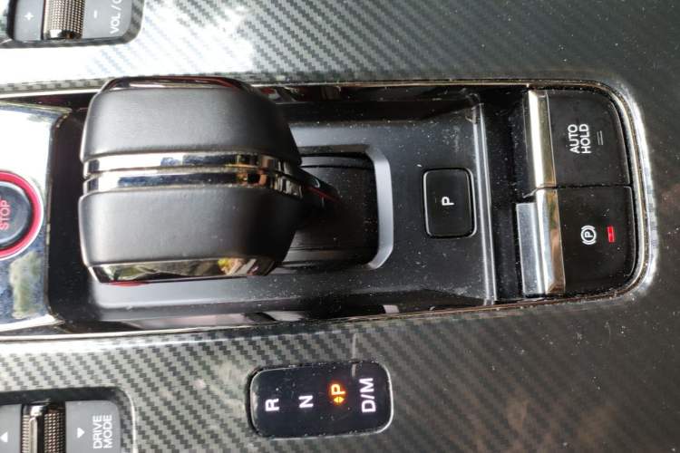 Used GAC Trumpchi EMPOW 2021 270T DCT J15 Version Gear Lever