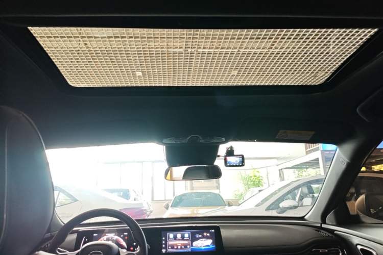 Used GAC Trumpchi EMPOW 2021 270T DCT J11 Version Headliner