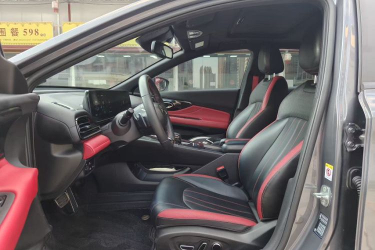 Used GAC Trumpchi EMPOW 2021 270T DCT J16 Version Interior 3