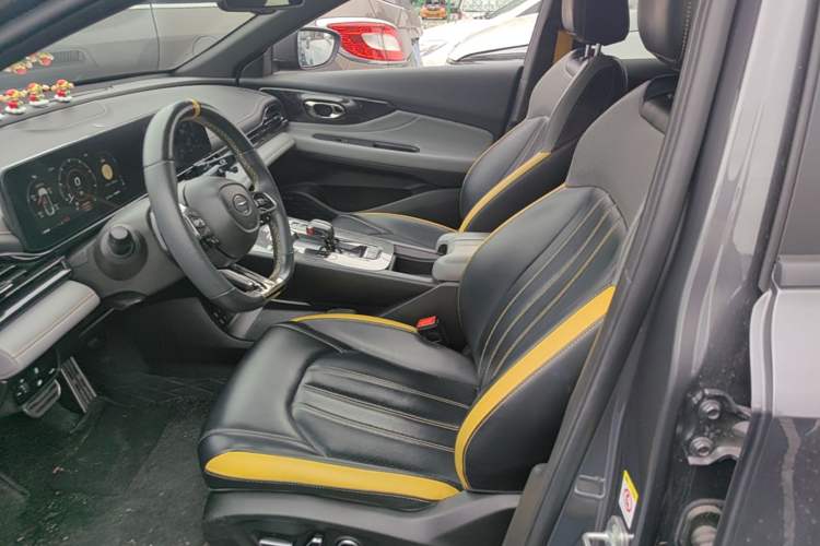 Used GAC Trumpchi EMPOW 2021 270T DCT J16 Version Left Front Seat