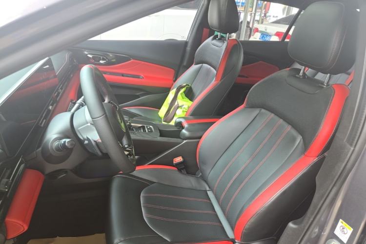 Used GAC Trumpchi EMPOW 2021 270T DCT J15 Version Left Front Seat