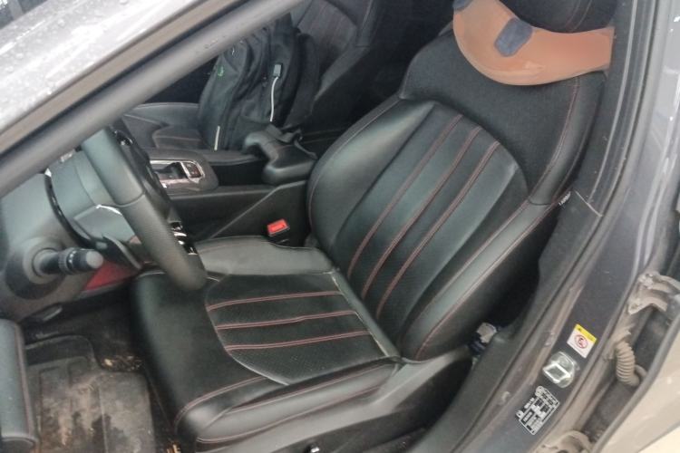 Used GAC Trumpchi EMPOW 2021 270T DCT J15 Version Left Front Seat
