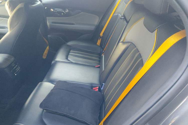 Used GAC Trumpchi EMPOW 2021 270T DCT J16 Version Left Rear Seat