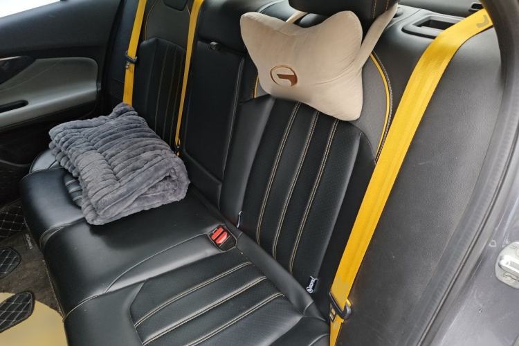 Used GAC Trumpchi EMPOW 2021 270T DCT J15 Version Left Rear Seat