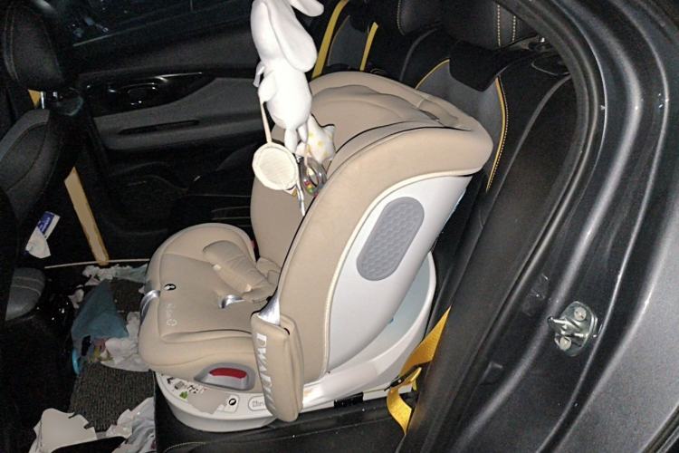 Used GAC Trumpchi EMPOW 2021 270T DCT J16 Version Left Rear Seat