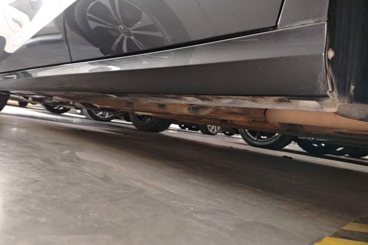 Used GAC Trumpchi EMPOW 2021 270T DCT J11 Version Left Side Sill