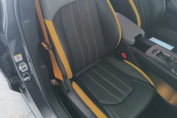 Used GAC Trumpchi EMPOW 2021 270T DCT J15 Version Right Front Seat