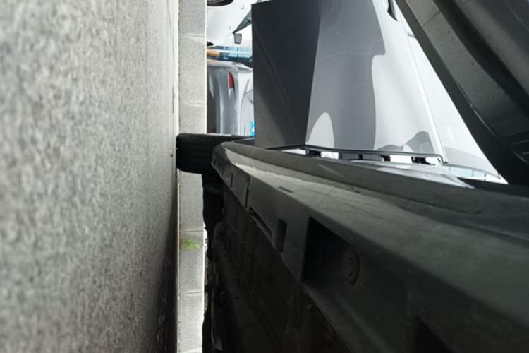 Used GAC Trumpchi EMPOW 2021 270T DCT J16 Version Right Side Sill