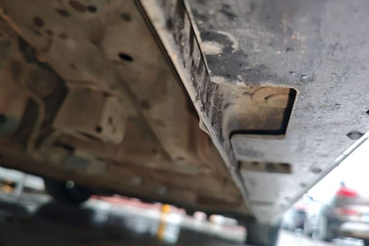 Used GAC Trumpchi EMPOW 2021 270T DCT J15 Version Right Side Sill