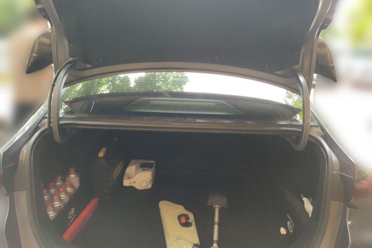 Used GAC Trumpchi EMPOW 2021 270T DCT J15 Version Trunk