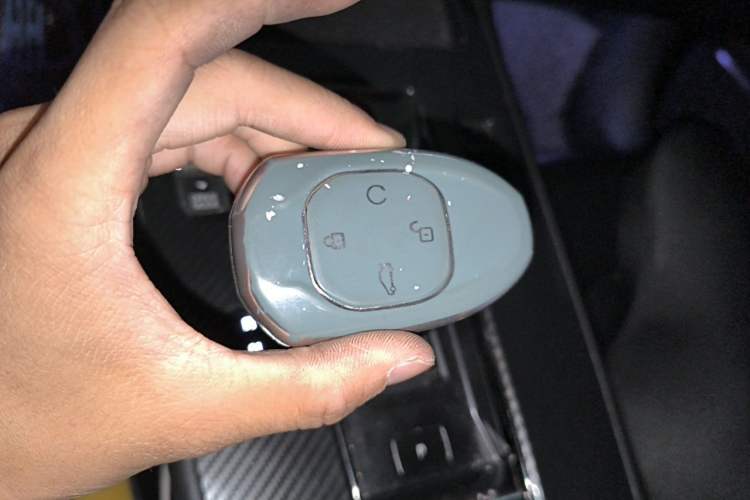 Used GAC Trumpchi EMPOW 2021 270T DCT J16 Version Vehicle Key
