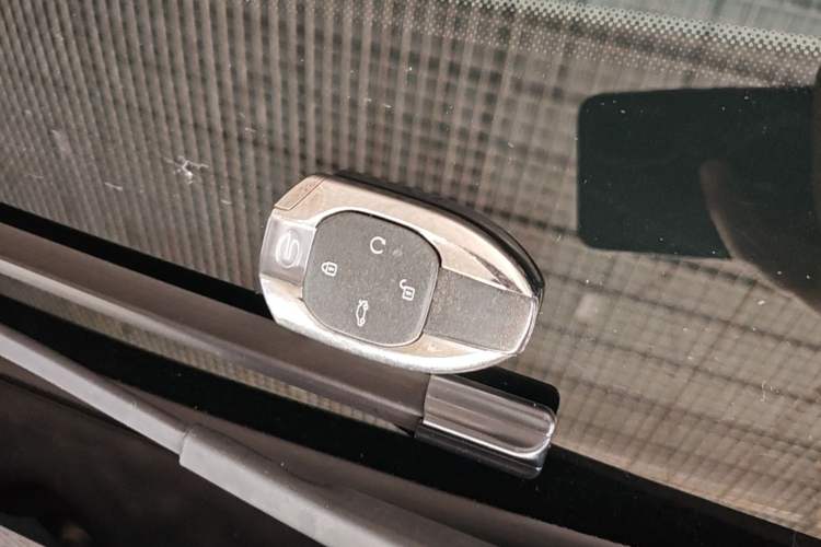 Used GAC Trumpchi EMPOW 2021 270T DCT J11 Version Vehicle Key