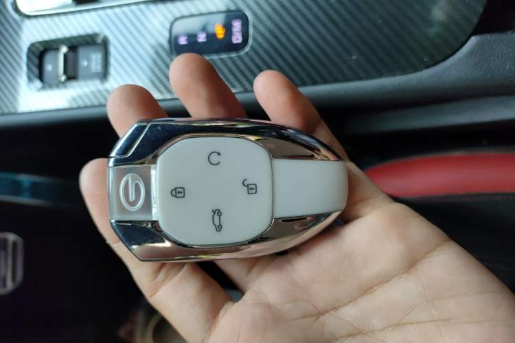 Used GAC Trumpchi EMPOW 2021 270T DCT J15 Version Vehicle Key