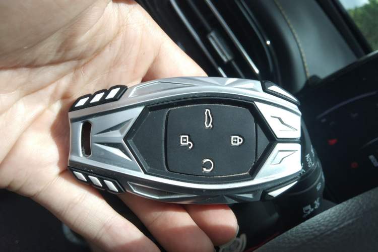 Used GAC Trumpchi EMPOW 2021 270T DCT J15 Version Vehicle Key