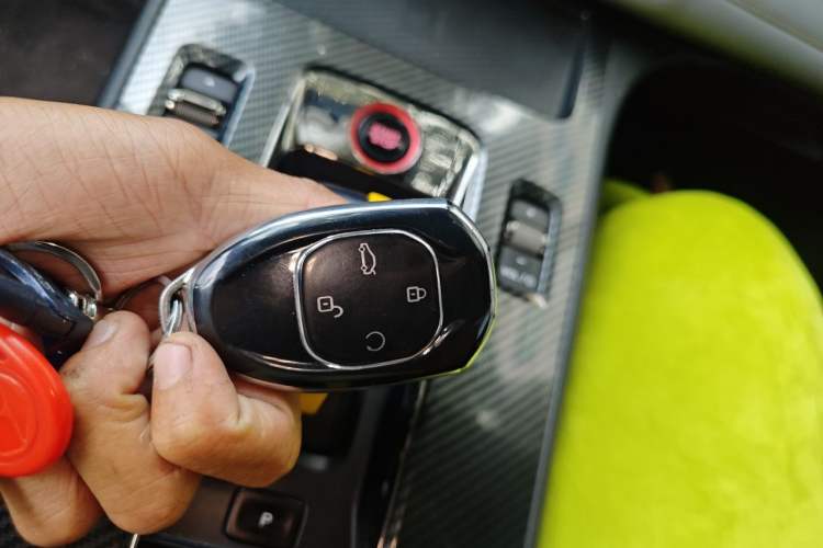Used GAC Trumpchi EMPOW 2021 270T DCT J16 Version Vehicle Key