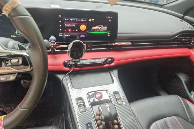 Used GAC Trumpchi EMPOW 2021 270T DCT J16 Version Audio And AC Panel